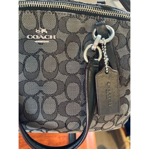 Coach Signature Mini Kelsey Satchel F57830 - Picture 7 of 7